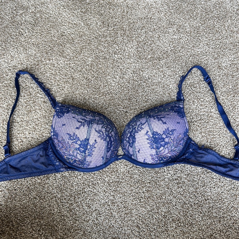Victorias Secret blue lace bra